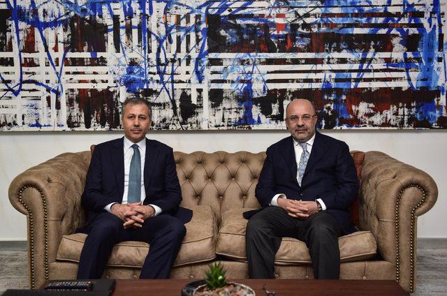 İstanbul Valisi Ali Yerlikaya, Mehmet Soysal ı ziyaret etti 2