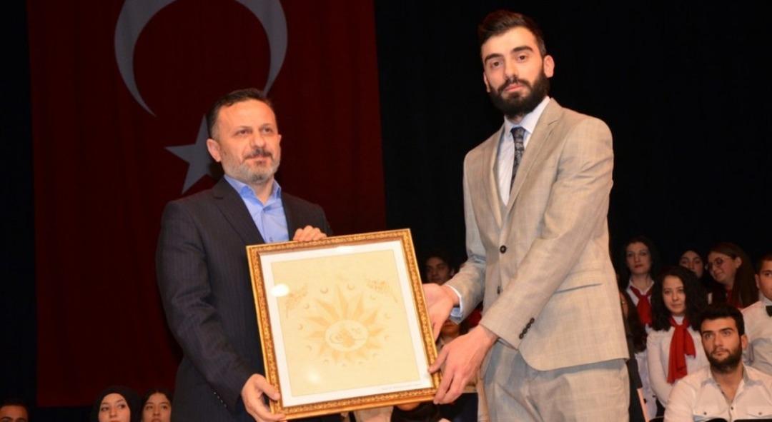 DP&Uuml;&rsquo;den II. Abd&uuml;lhamit&rsquo;i Anma Gecesi