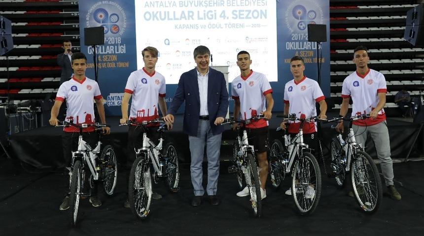 Okullar Ligi&rsquo;nden S&uuml;per Lig&rsquo;e