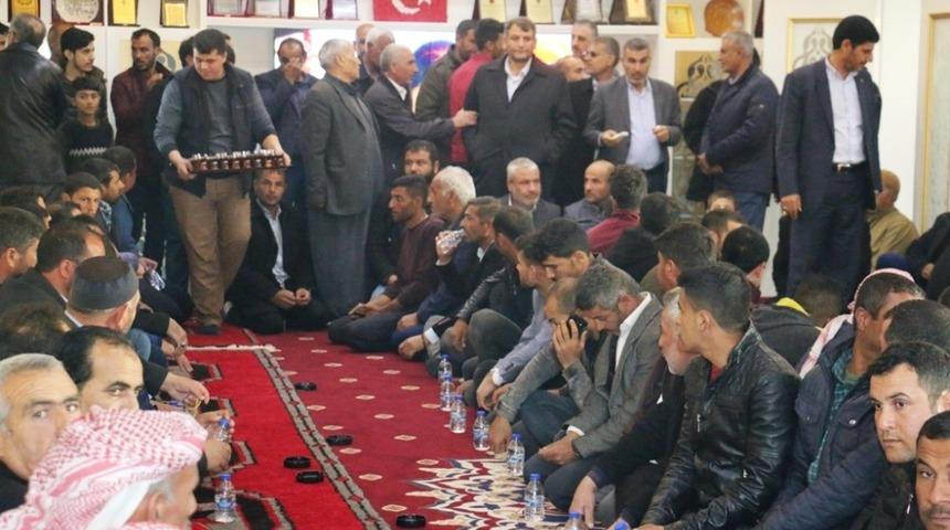 Belediye Başkanı Ayhan vatandaşlardan destek istedi