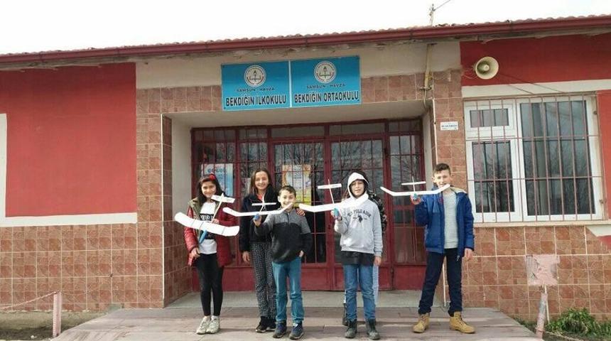 Maket u&ccedil;ak yapmayı &ouml;ğrendiler