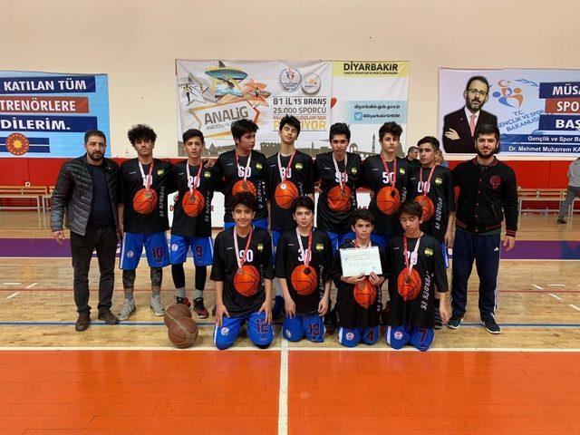 Diyarbakır’da basketbol müsabakaları tamamlandı