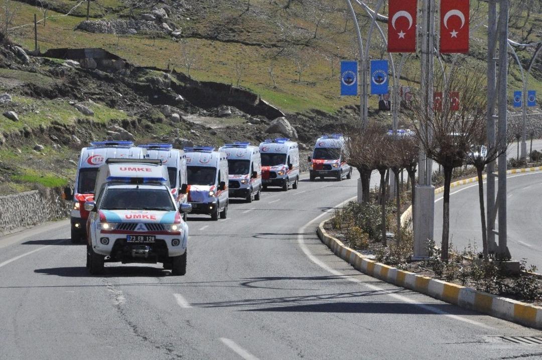 Şırnak&rsquo;ta 6 yeni ambulans hizmete girdi