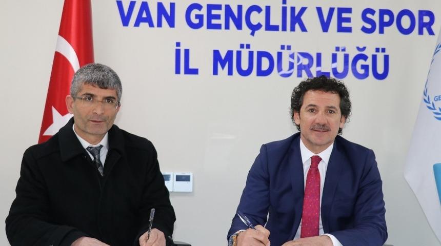 Van&rsquo;da madde bağımlılığı ile m&uuml;cadele protokol&uuml; imzalandı