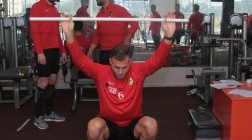 Eskişehirspor lidere bileniyor