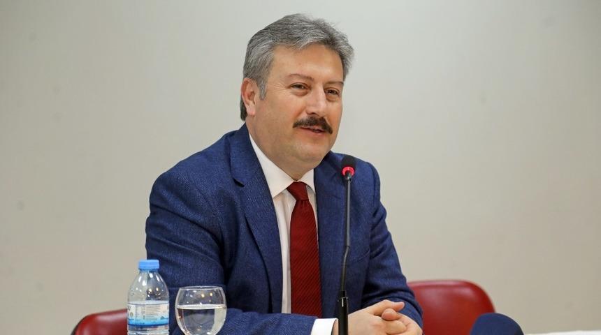 Başkan Palancıoğlu&rsquo;ndan Bald&ouml;kt&uuml;l&uuml; &ouml;ğrencilere &ouml;ğ&uuml;tler