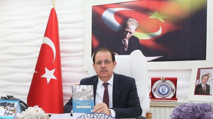 &lsquo;İşgalden Kurtuluşunun 100. Yılında Bayburt&rsquo; kitabı yayımlandı