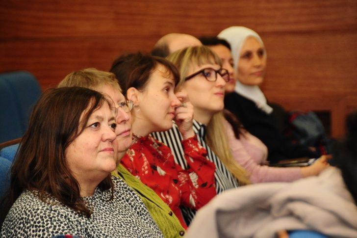 MÜ’den ’Göçmen Çocuklar’ çalıştayı G2