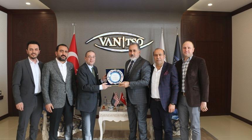 ABD Adana Konsolosu Baez’den Van TSO’ya ziyaret