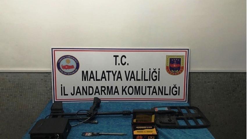 Ka&ccedil;ak kazıya su&ccedil;&uuml;st&uuml;