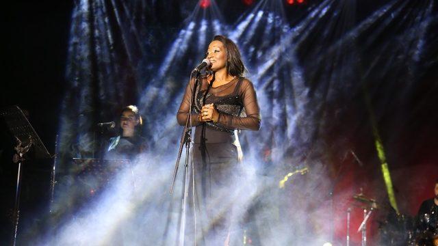 Dünyaca ünlü ses Batman’ı salladı