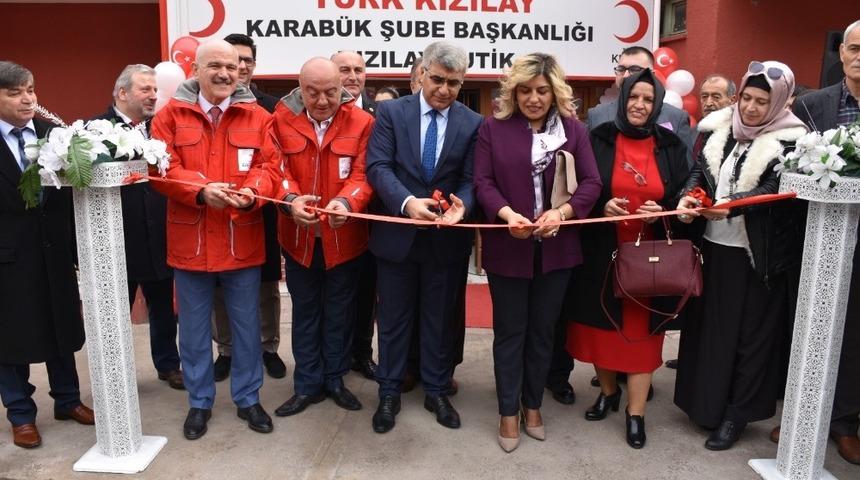 Türk Kızılayı Karabük Şubesi ‘Kızılay Butik’ açılışını yaptı