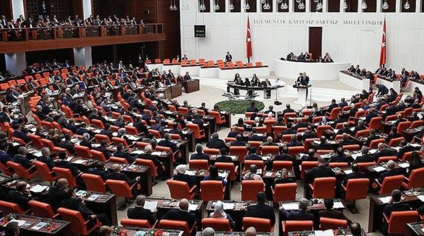 Ekonomide düzenlemeler içeren teklif yasalaştı