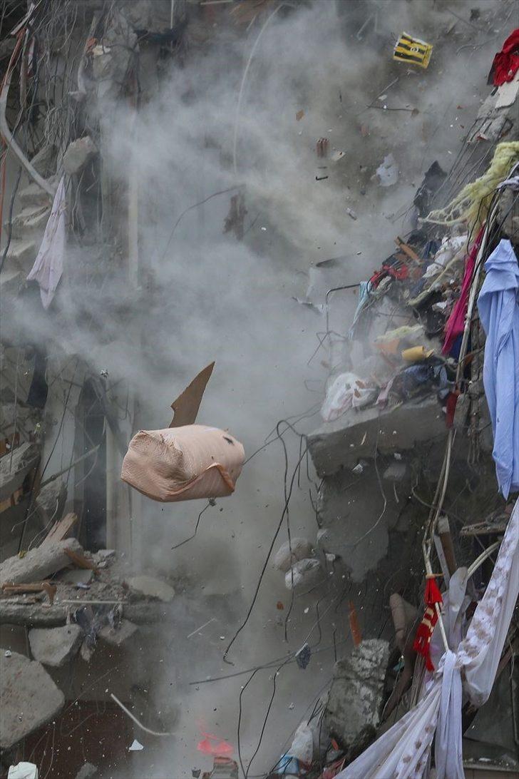 Kartal'da riskli binaların yıkımı sürüyor  G2