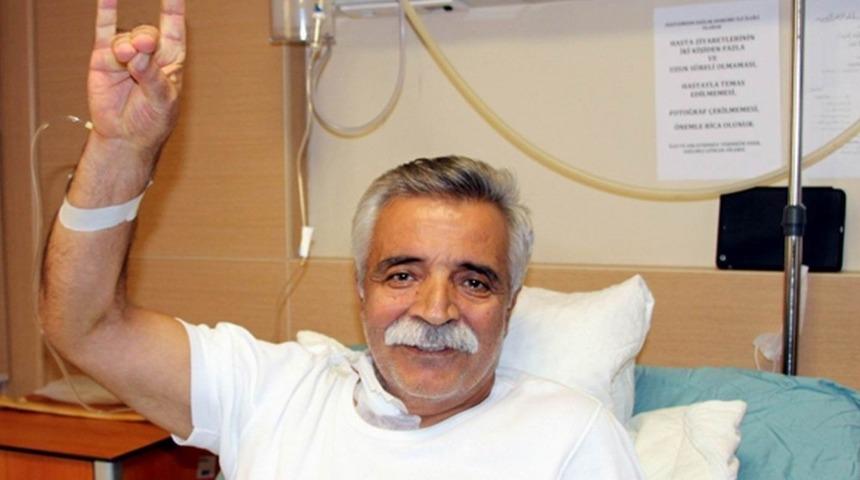 Ozan Arif hayatını kaybetti