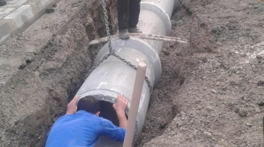 ASKİ, Karpuzlu&rsquo;nun yağmursuyu hatlarını yeniliyor