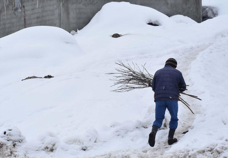 Kardan mağara yaptılar G4