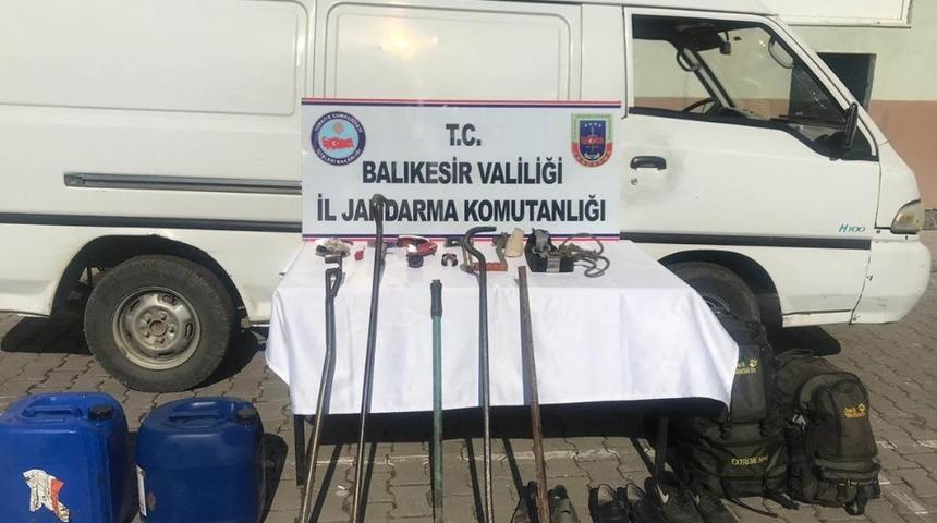 Balıkesir&rsquo;de kablo hırsızı yakalandı