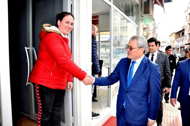 Vali Deniz Sarıgöl’de incelemelerde bulundu G3