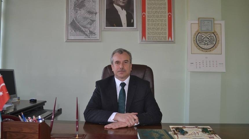 Keşan M&uuml;ft&uuml;s&uuml; Yiğit: "İslamiyette kadın ile erkek arasında değer farkı yok"