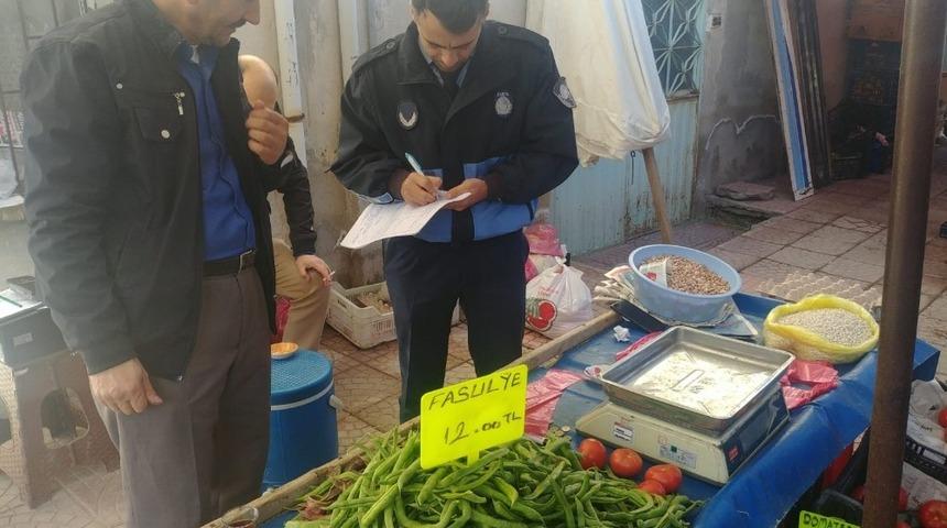 Halk pazarında fiyat denetimi