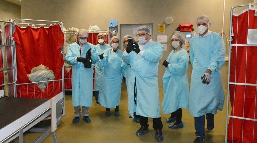 Bursa Şehir Hastanesi ekibi Adana&rsquo;da