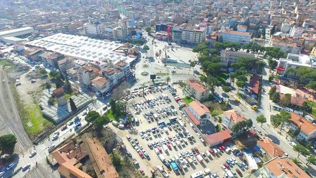 Alaşehir’e 500 araçlık ücretsiz otopark