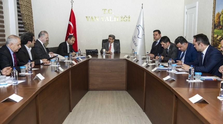 Van&rsquo;da &lsquo;Tarıma Dayalı İhtisas Organize Sanayi B&ouml;lgesi M&uuml;teşebbis Heyeti&rsquo; toplantısı