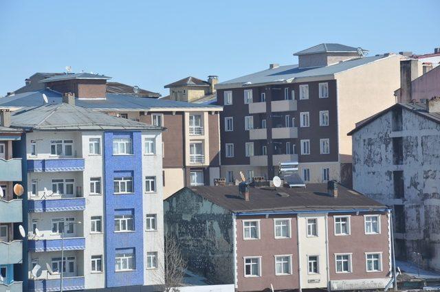 Kars’ta ev ve daire kiraları el yakıyor