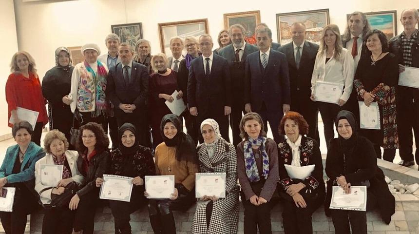 K&uuml;tahyalı sanat&ccedil;ıların eserlerine ilgi