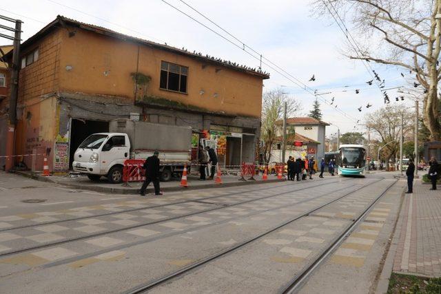 Tramvay güzergahları daha güvenli hale getiriliyor