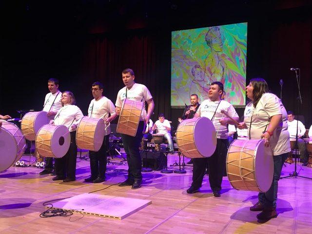 İzmit Belediyesi ritim grubu İstanbul’da sahne aldı