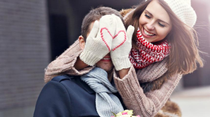 14 Şubat&rsquo;ın yalnızlar ve &ccedil;iftler &uuml;zerindeki etkileri