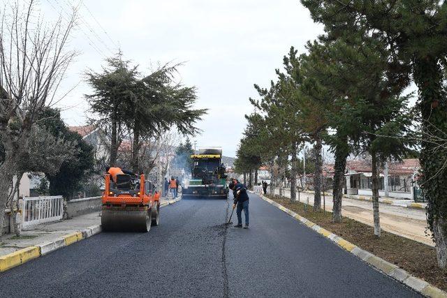 Mehmet Tönge Mahallesi’nde asfalt çalışması