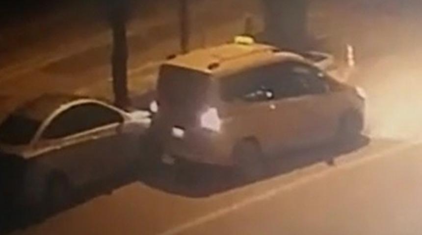 Geri gelirken, otomobile &ccedil;arptı ka&ccedil;tı