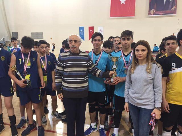 Okullar Arası Voleybol Yıldır Erkeklerde şampiyon belli oldu 2