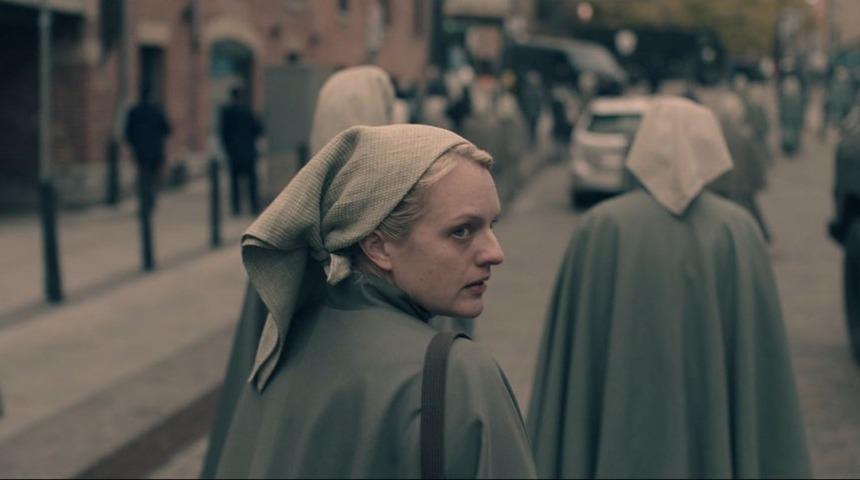 The Handmaid’s Tale hayranlarına müjde!  3. sezon kareleri ve yayın tarihi duyuruldu