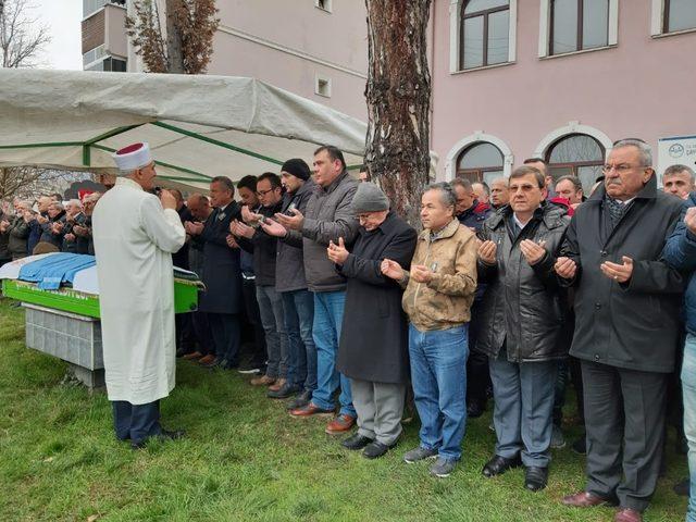 İlçenin en eski esnafı yaşamını yitirdi