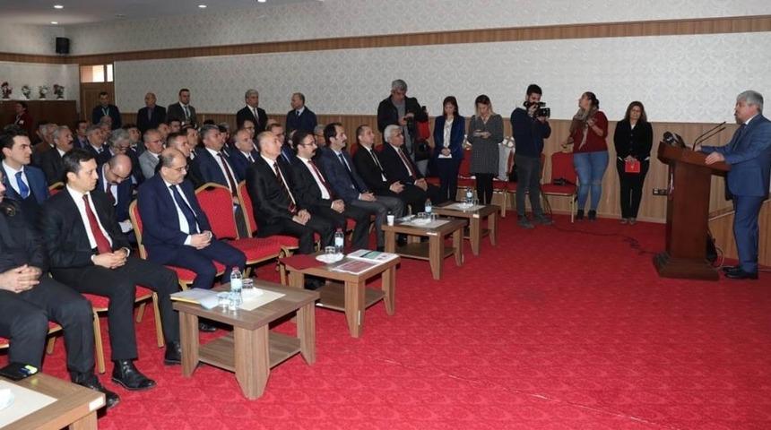 Hatay Valisi Doğan: "Uyuşturucuyla topyekun m&uuml;cadele yapmalıyız"