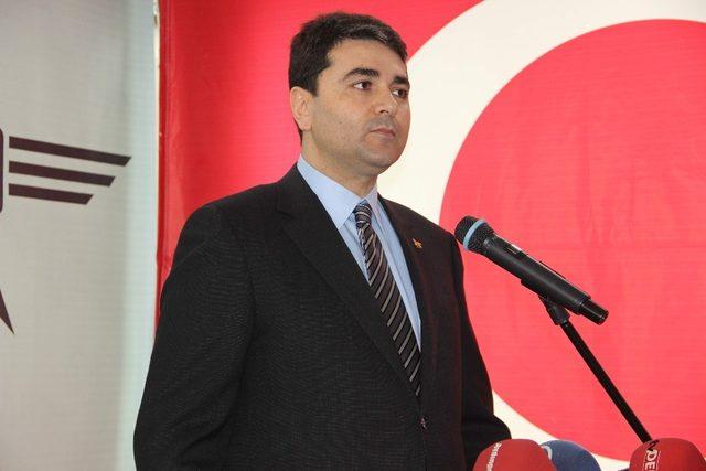 Başkan Özakcan’dan eski Partisi CHP’ye sitem