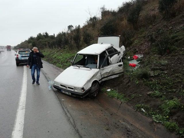 Hurdaya dönen araçtan burnu bile kanamadan çıktı