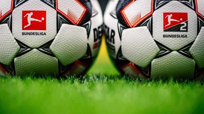 Bundesliga'da Werder Bremen küme düştü