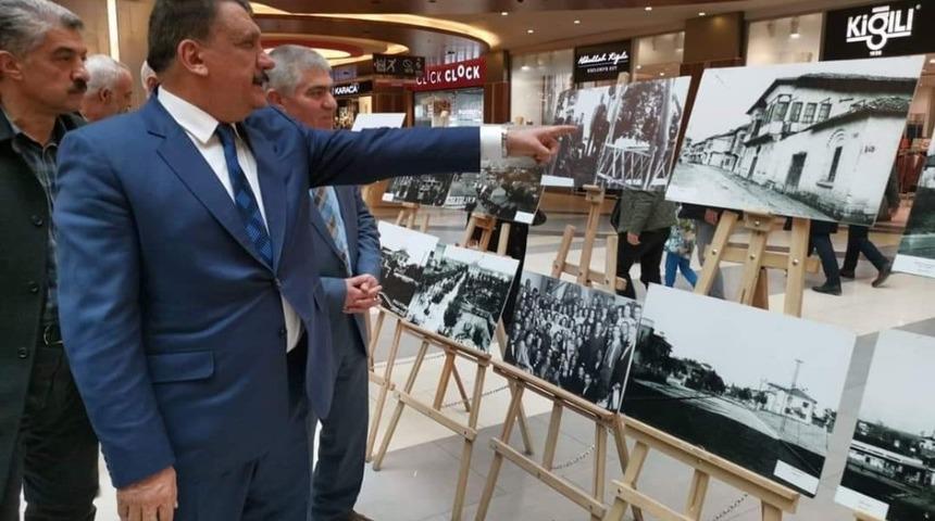Malatya Park&rsquo;ta Atat&uuml;rk sergisi a&ccedil;ıldı