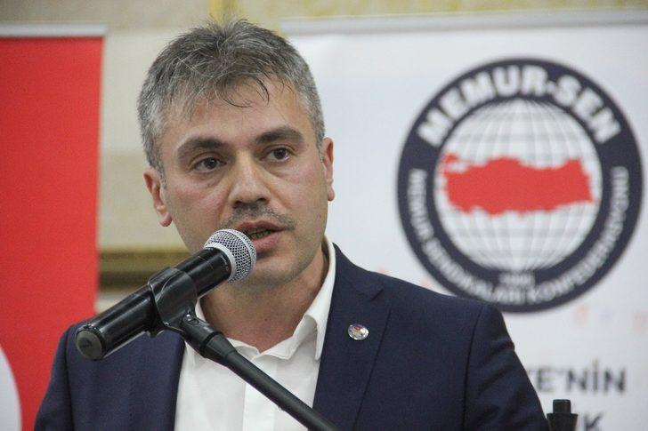 Prof. Dr. Genç: "Eğitim-Bir-Sen hem düşünen hem yapan insan olmanın neticesidir" G4