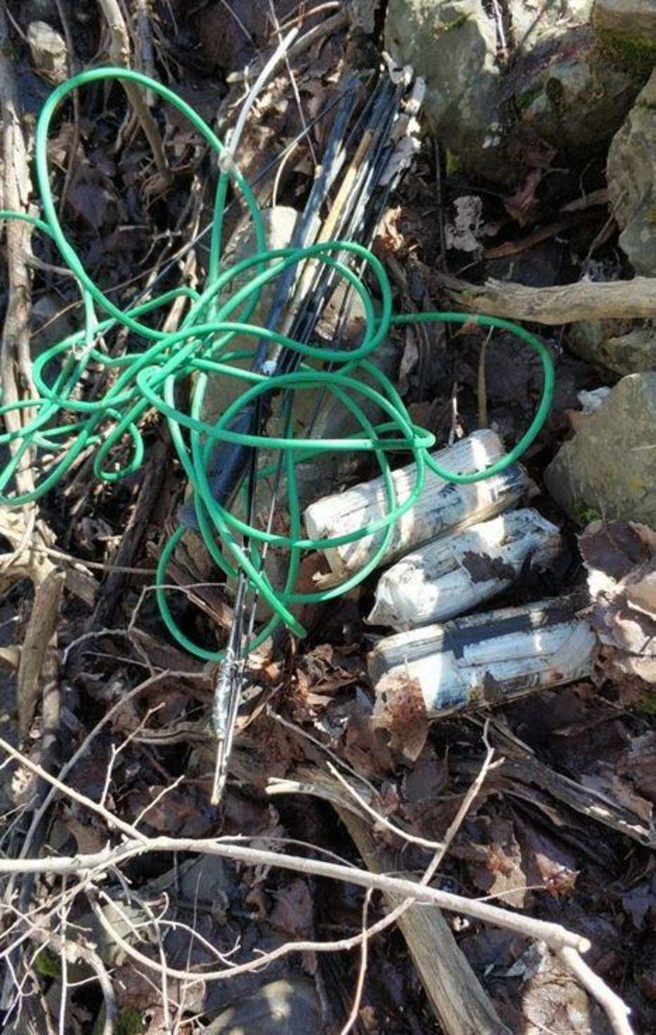 Teröristlerin sığınakları imha edildi  G4