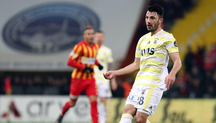 Tolgay Arslan'ın Beşiktaş derbisinde oynaması zorFenerbahçe