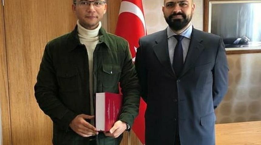 Emniyet Amiri &Ouml;zgan doktor unvanını aldı