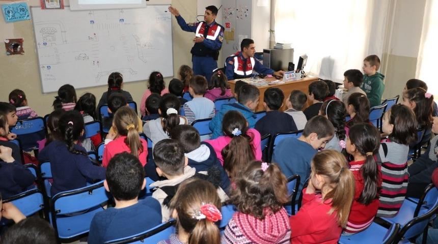 Dersimiz yaya ge&ccedil;idi