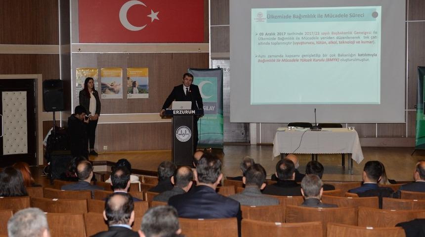 Erzurum&rsquo;da, bağımlılıkla m&uuml;cadele toplantısı