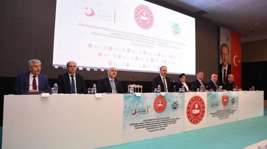 D&uuml;zensiz g&ouml;&ccedil; sorunu Edirne&rsquo;de masaya yatırıldı